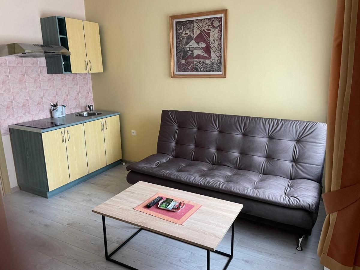 Medziotoju Kiemelis Hotel Palanga Kültér fotó