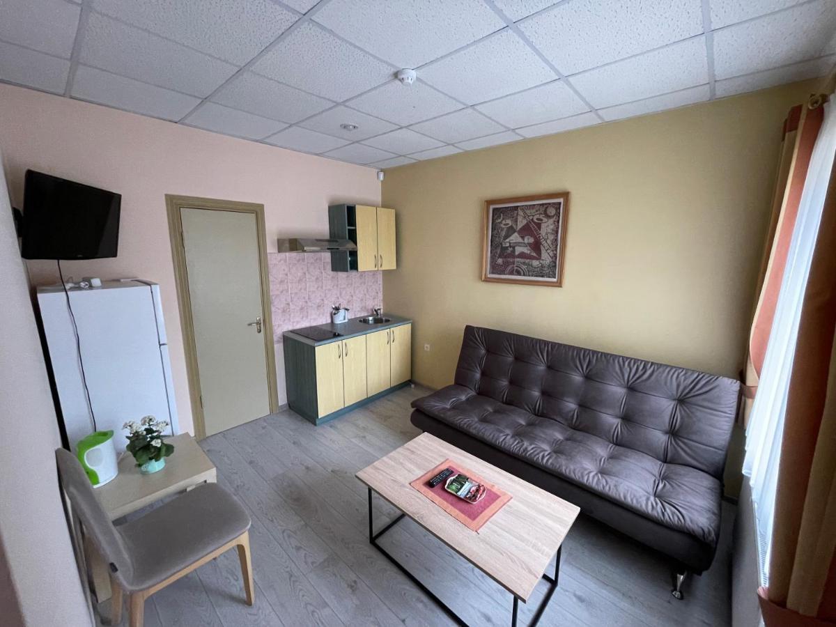 Medziotoju Kiemelis Hotel Palanga Kültér fotó