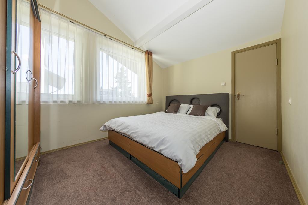 Medziotoju Kiemelis Hotel Palanga Kültér fotó