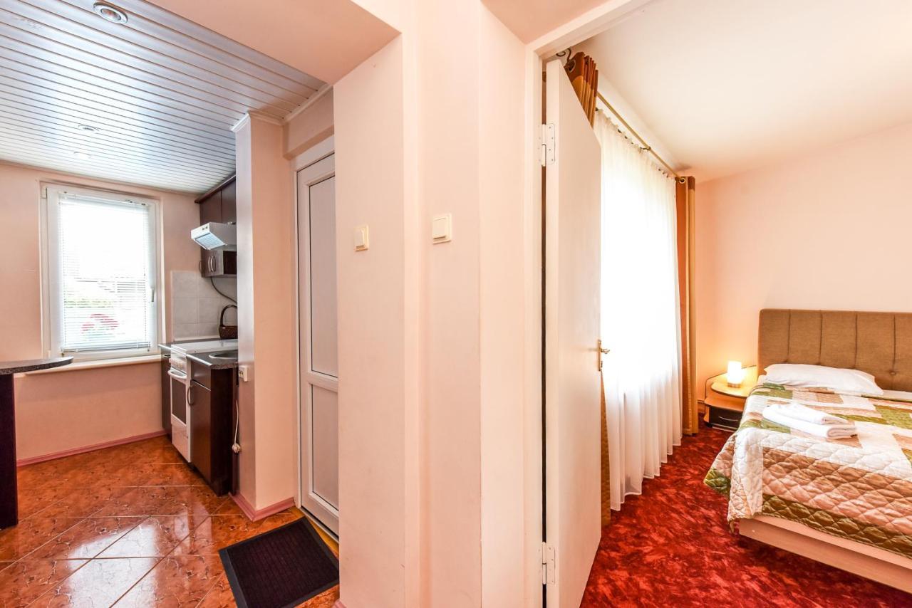 Medziotoju Kiemelis Hotel Palanga Kültér fotó